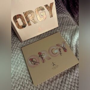 Jeffree Star O**y Eyeshadow Palette